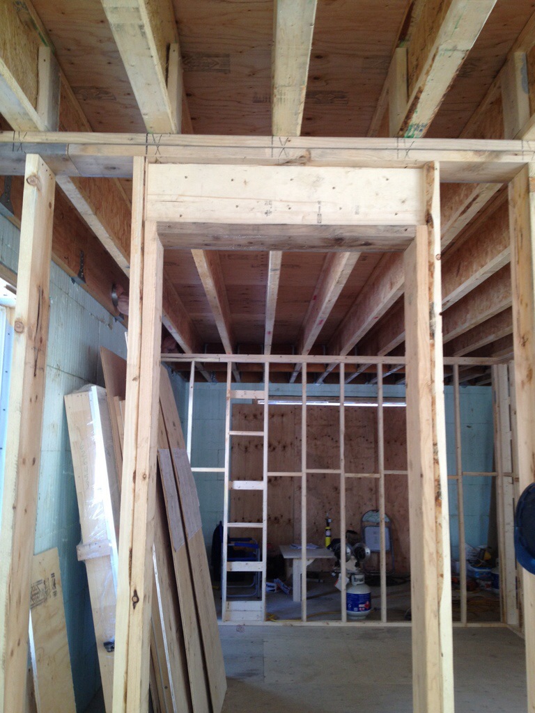 Framing The Rest Non Load Bearing Walls And Blocking